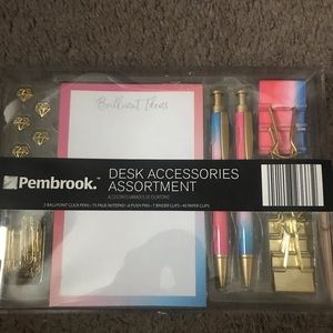 Desk accessories assortment gift